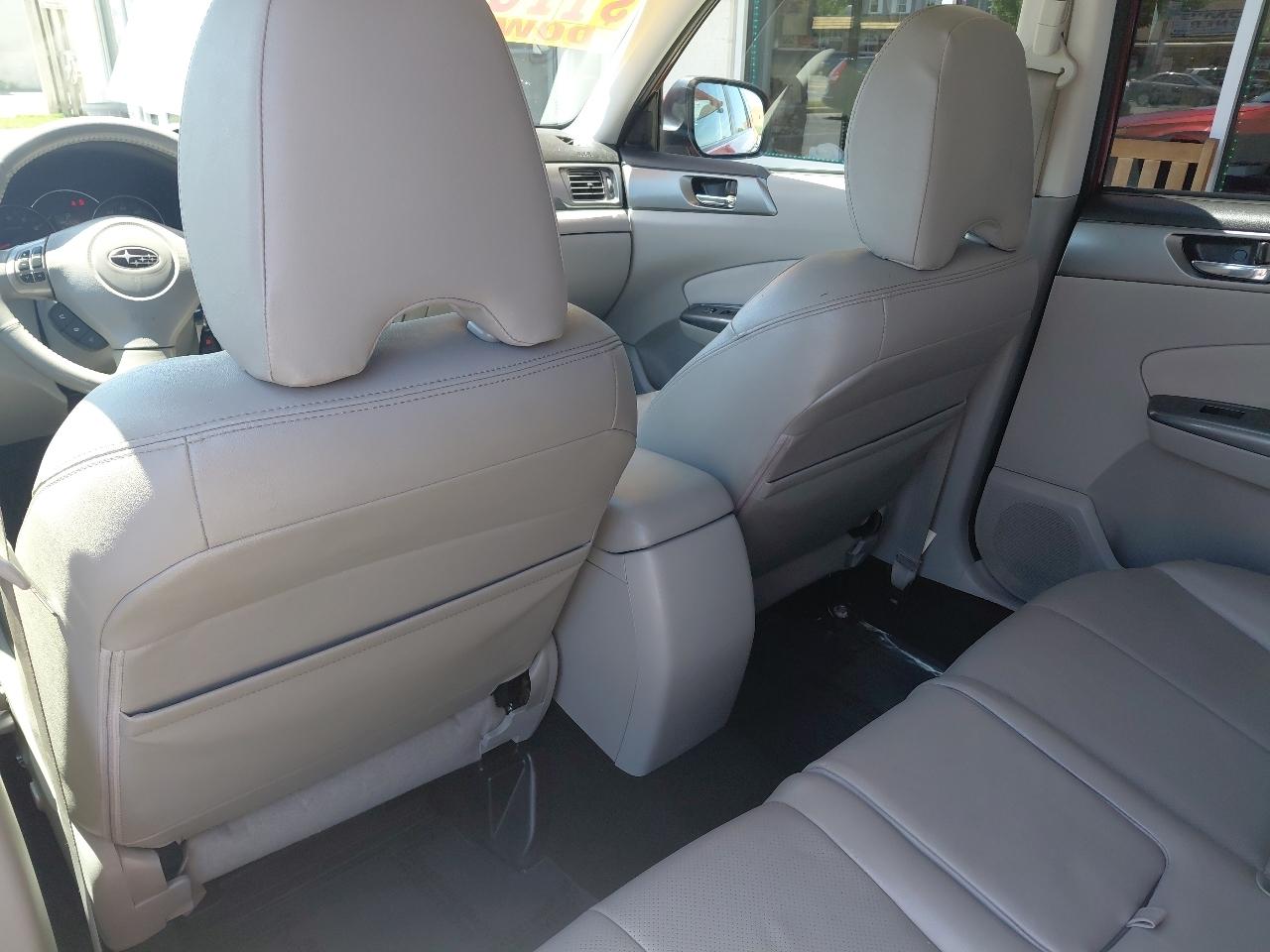 Subaru Forester 4dr Auto 2.5X Touring 2011