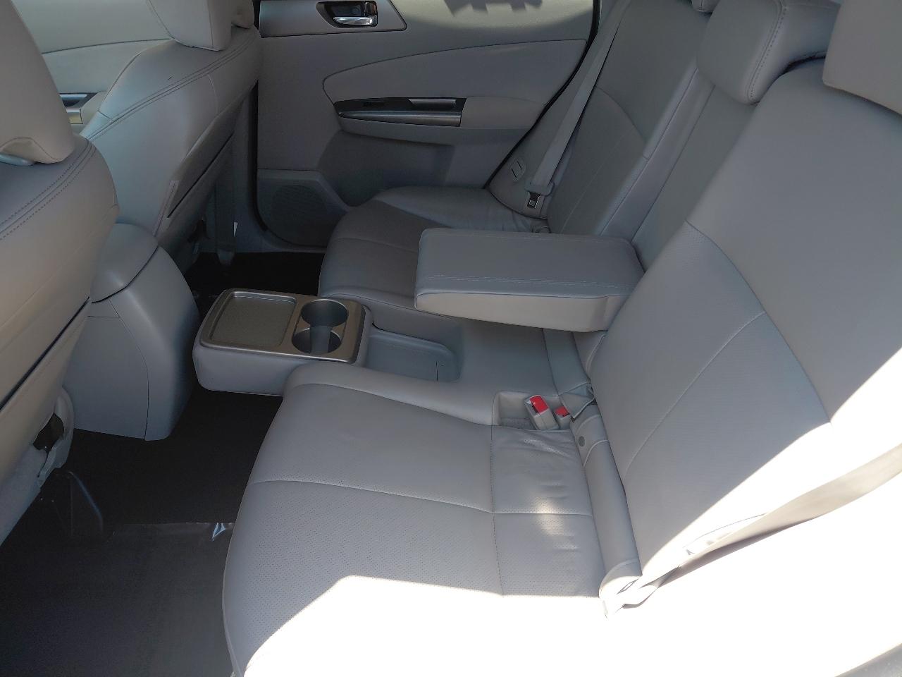 Subaru Forester 4dr Auto 2.5X Touring 2011