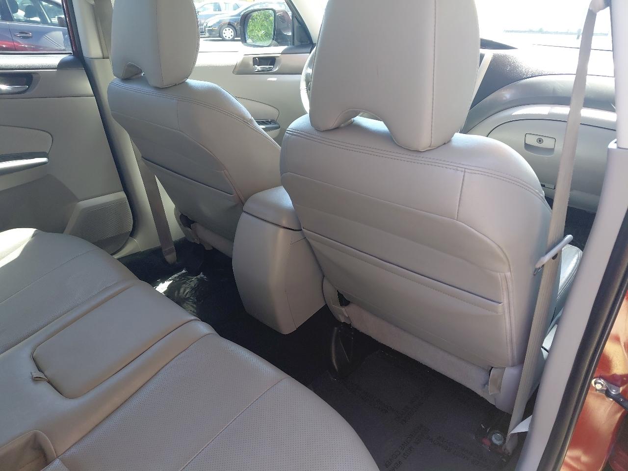 Subaru Forester 4dr Auto 2.5X Touring 2011