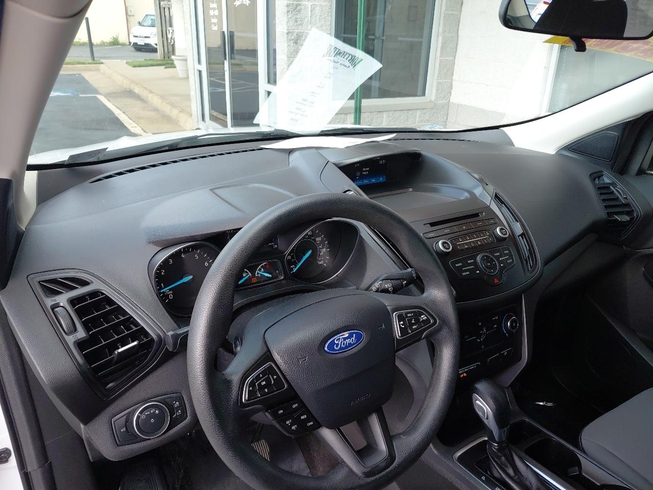 Ford Escape S FWD 2017