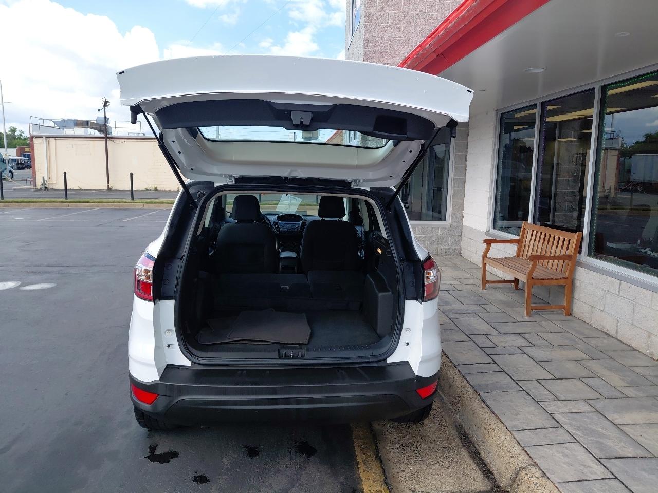 Ford Escape S FWD 2017