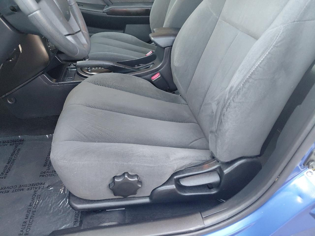 Mitsubishi Galant 4dr Sdn DE 2.4L Auto 2006