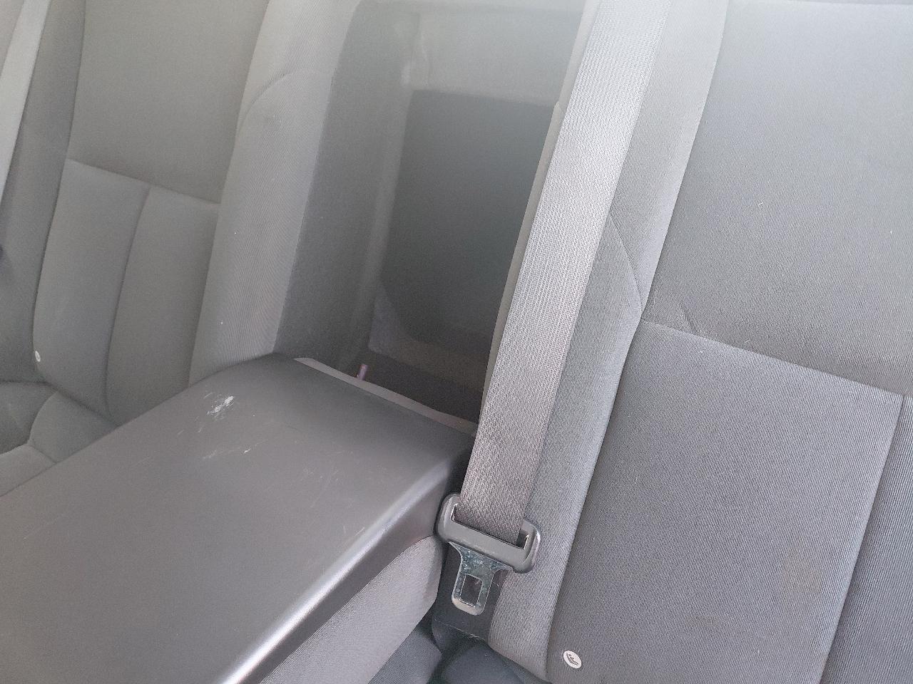Mitsubishi Galant 4dr Sdn DE 2.4L Auto 2006