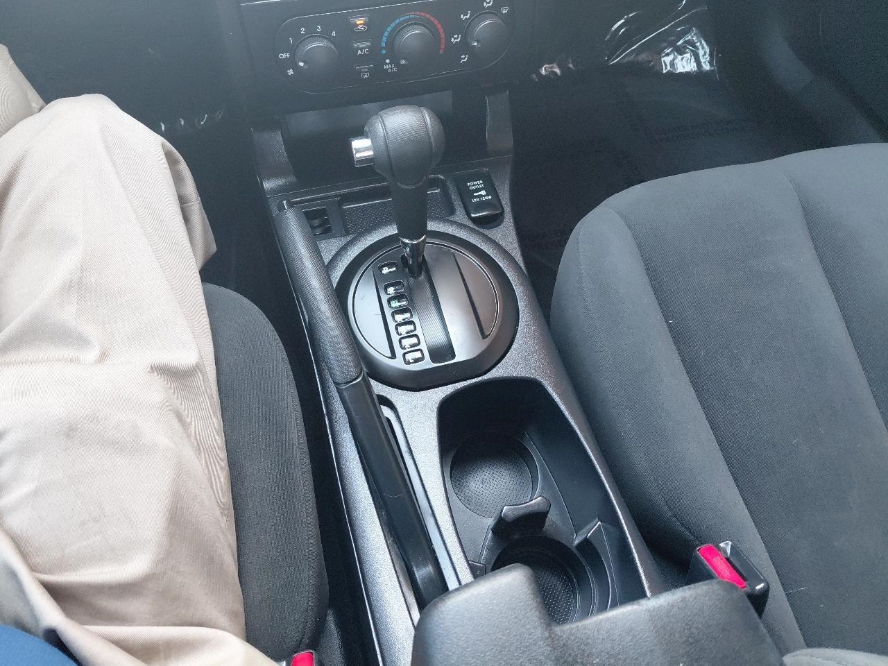 Mitsubishi Galant 4dr Sdn DE 2.4L Auto 2006