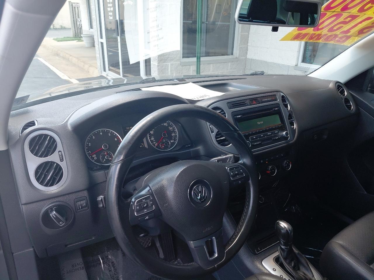 Volkswagen Tiguan 2WD 4dr Auto R-Line 2014