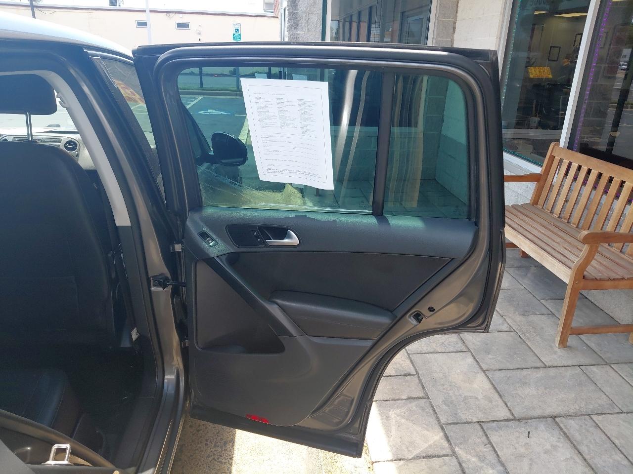 Volkswagen Tiguan 2WD 4dr Auto R-Line 2014