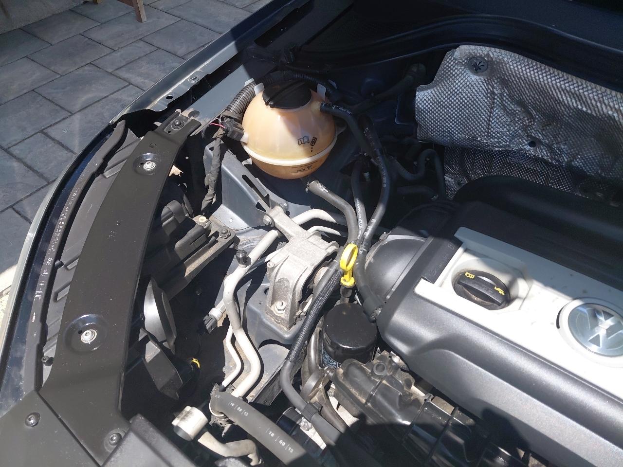 Volkswagen Tiguan 2WD 4dr Auto R-Line 2014