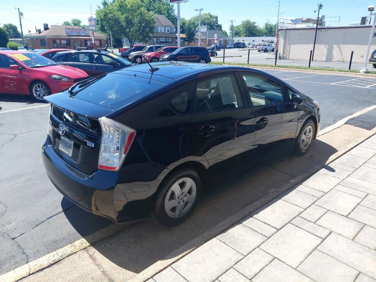 Toyota Prius 5dr HB III (Natl) 2011
