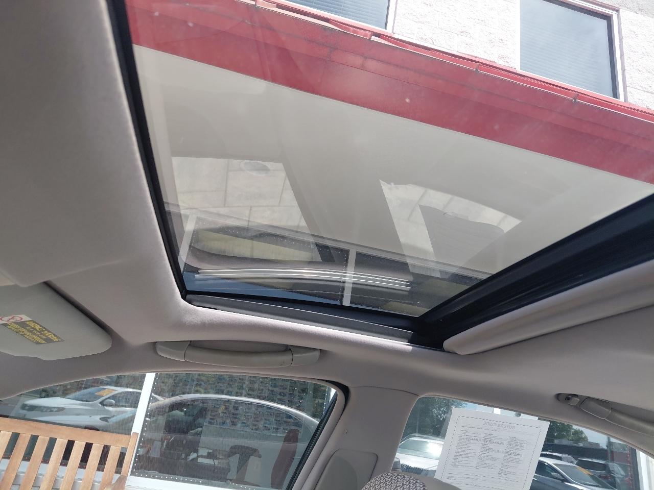 Lexus ES 300 4dr Sdn 2002