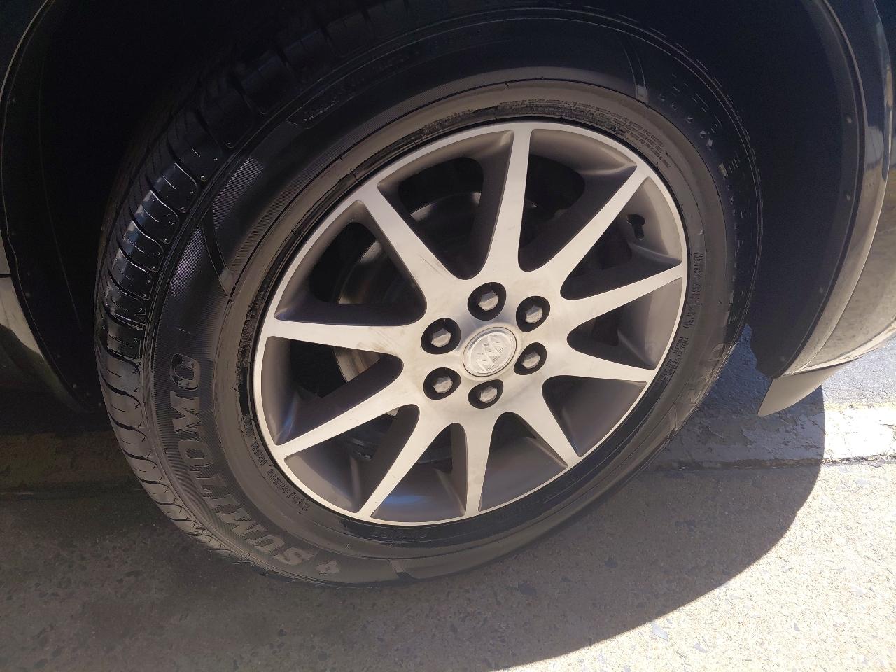 Buick Enclave AWD 4dr Leather 2014