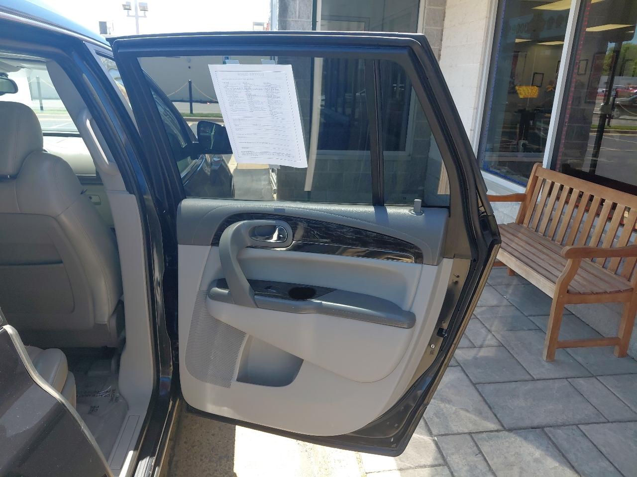 Buick Enclave AWD 4dr Leather 2014