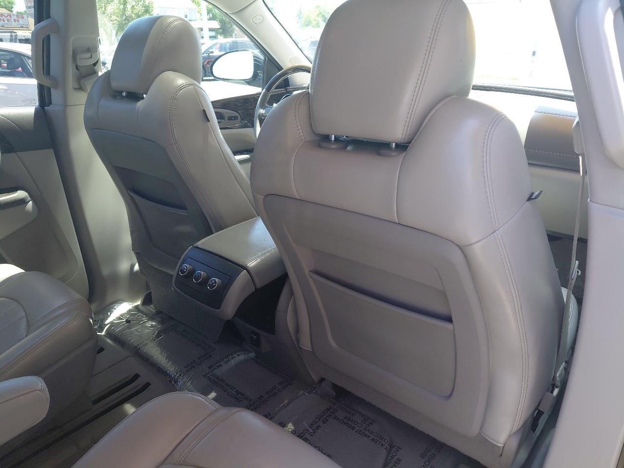 Buick Enclave AWD 4dr Leather 2014