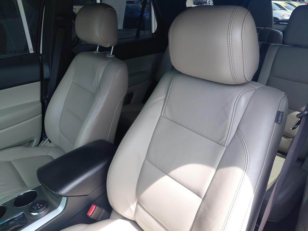 Ford Explorer 4WD 4dr XLT 2012
