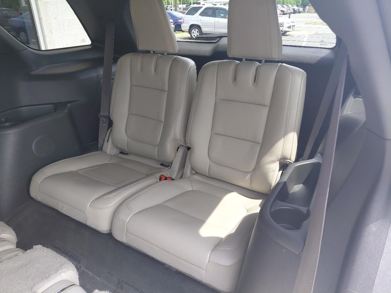 Ford Explorer 4WD 4dr XLT 2012