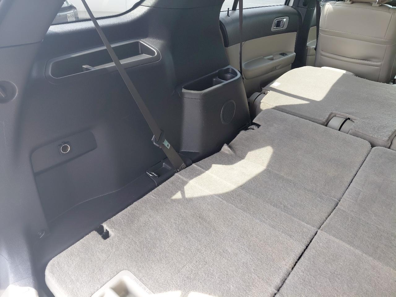 Ford Explorer 4WD 4dr XLT 2012
