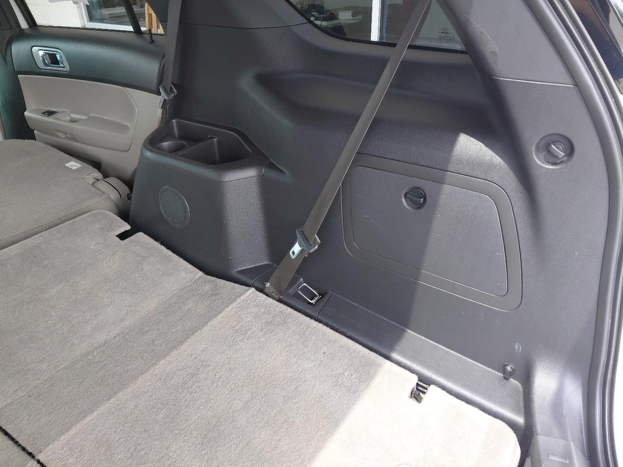 Ford Explorer 4WD 4dr XLT 2012
