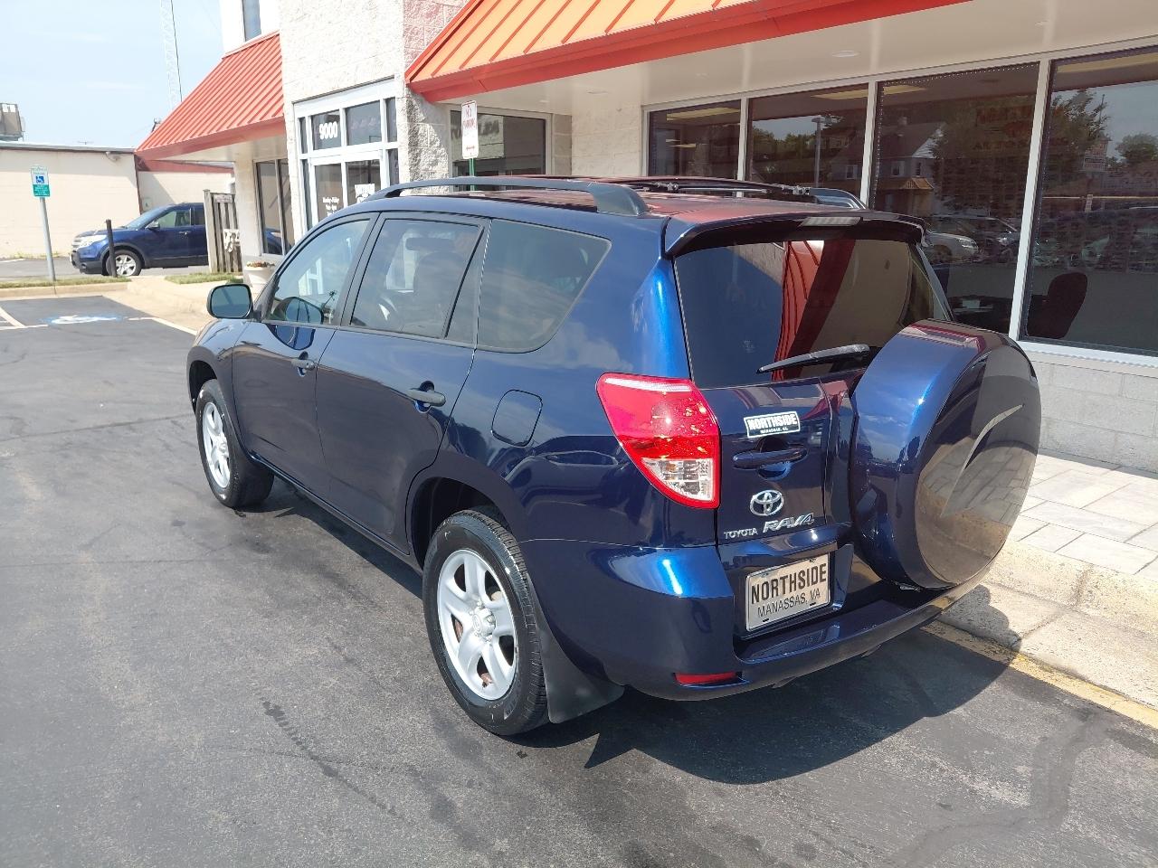Toyota RAV4 4WD 4dr 4-cyl (Natl) 2007