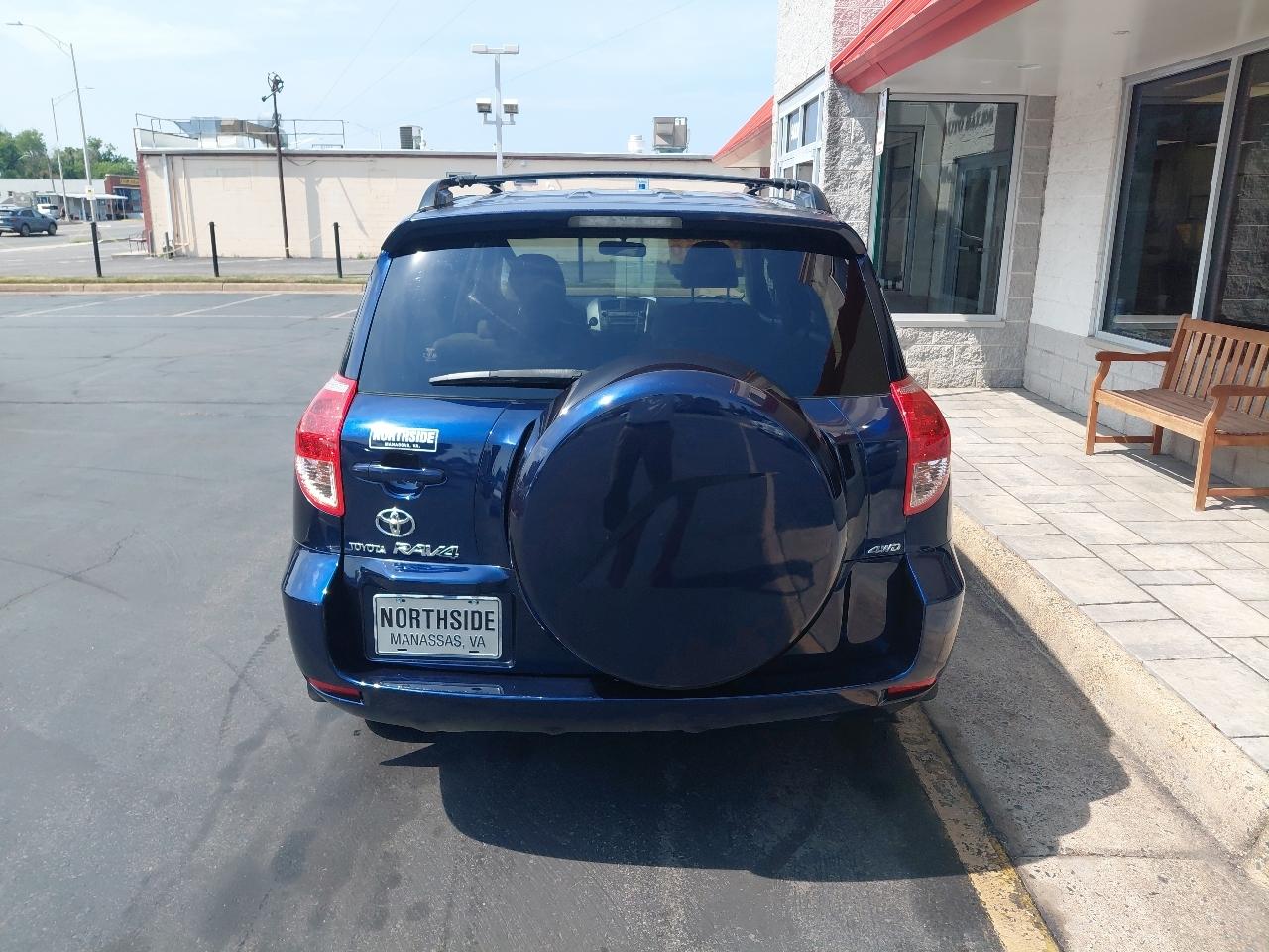 Toyota RAV4 4WD 4dr 4-cyl (Natl) 2007