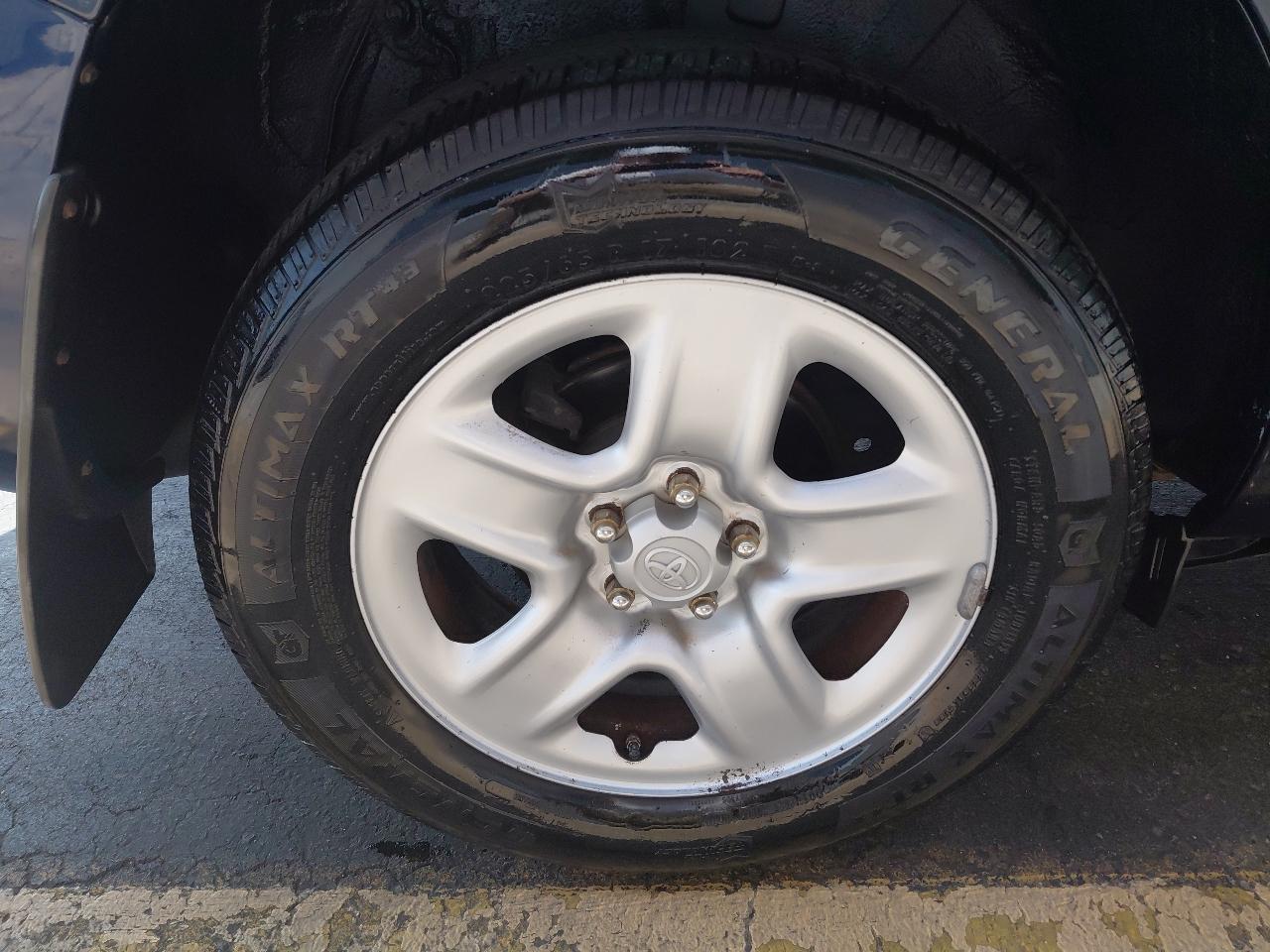 Toyota RAV4 4WD 4dr 4-cyl (Natl) 2007