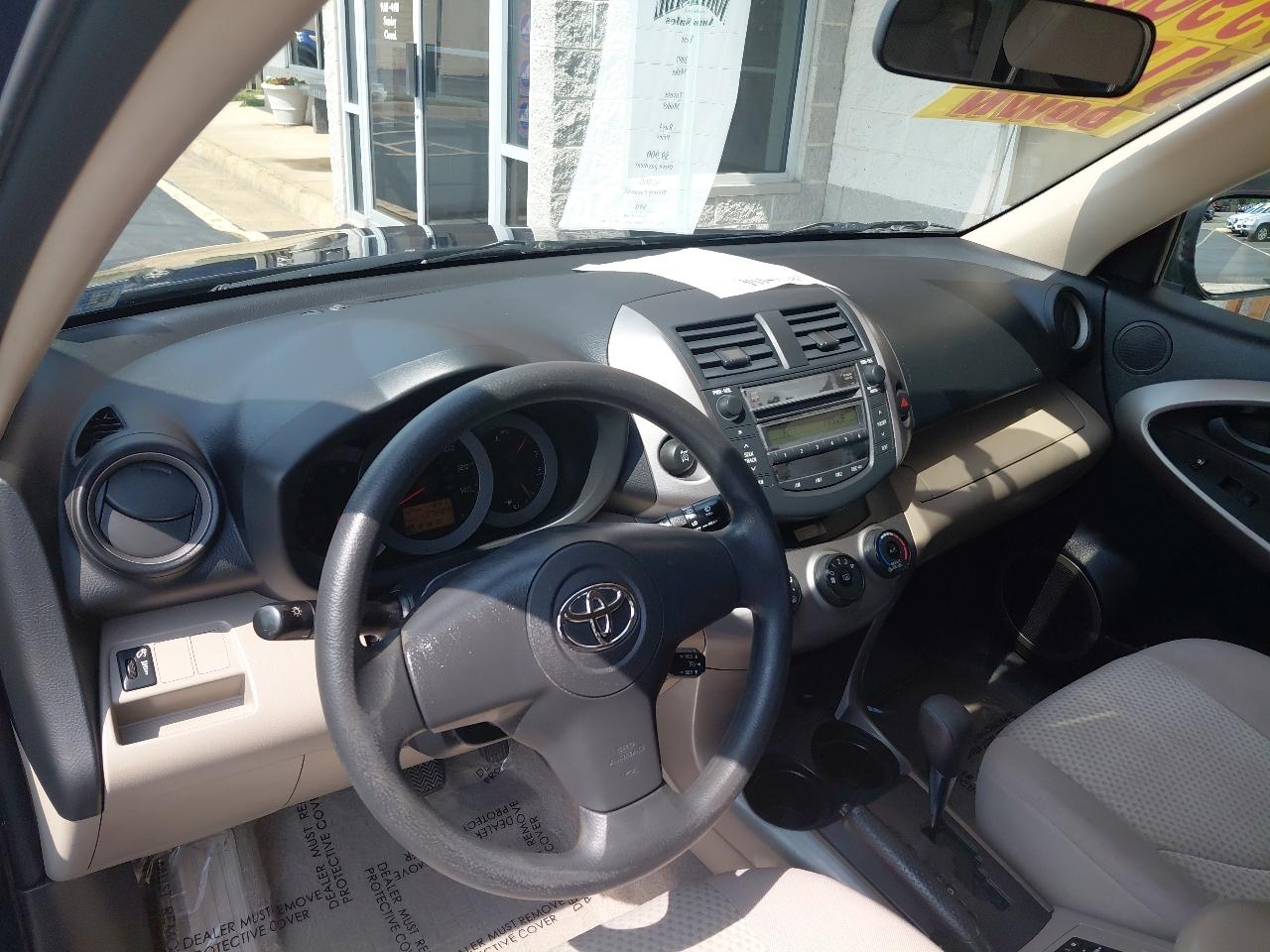 Toyota RAV4 4WD 4dr 4-cyl (Natl) 2007