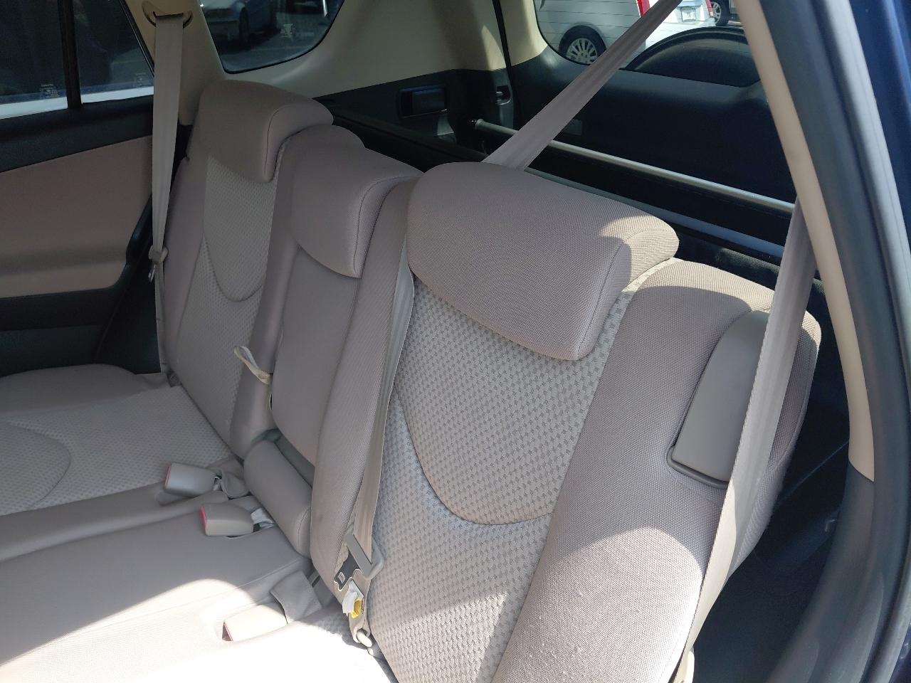 Toyota RAV4 4WD 4dr 4-cyl (Natl) 2007