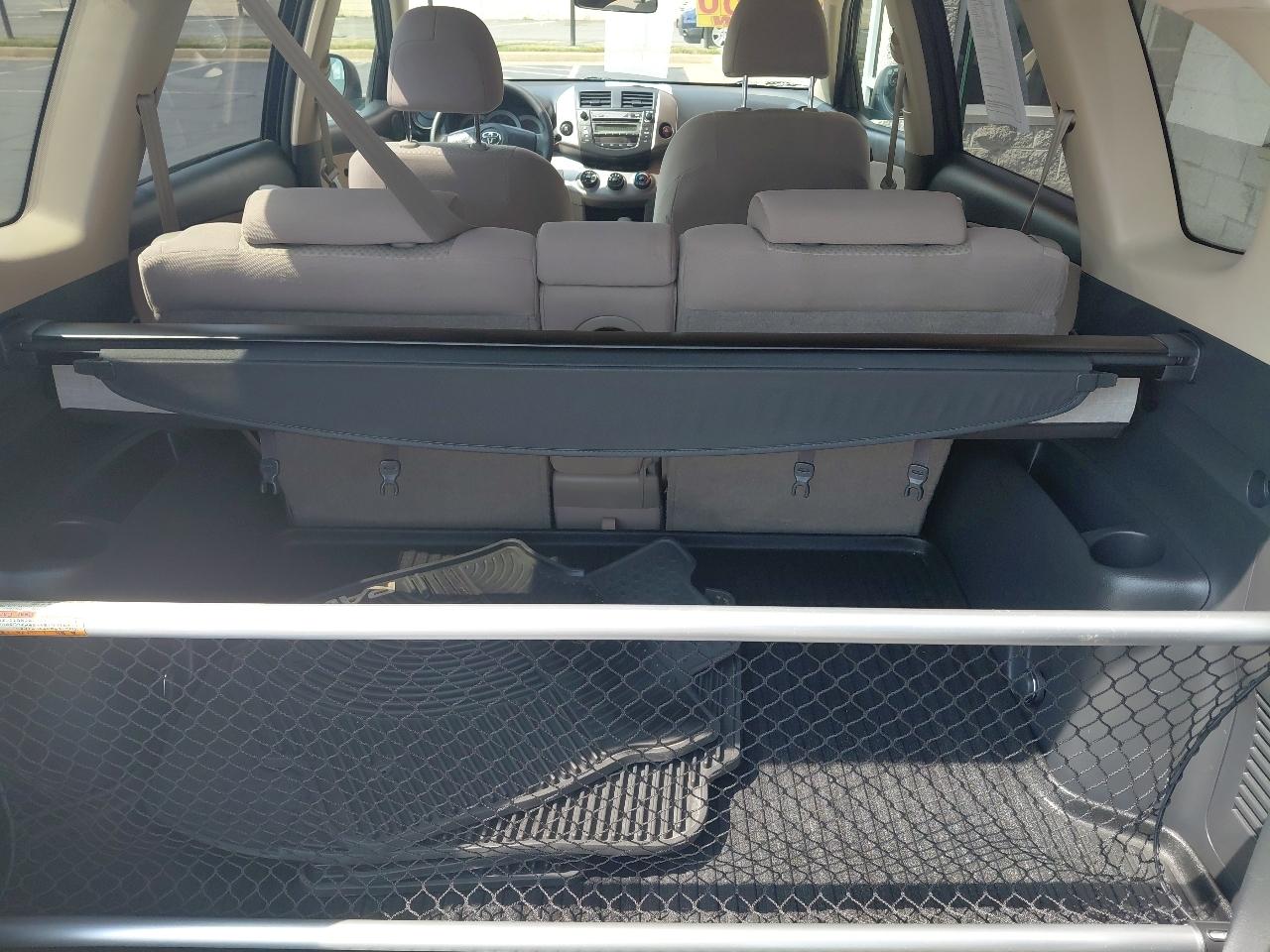 Toyota RAV4 4WD 4dr 4-cyl (Natl) 2007