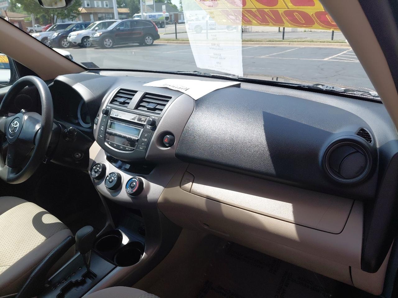 Toyota RAV4 4WD 4dr 4-cyl (Natl) 2007
