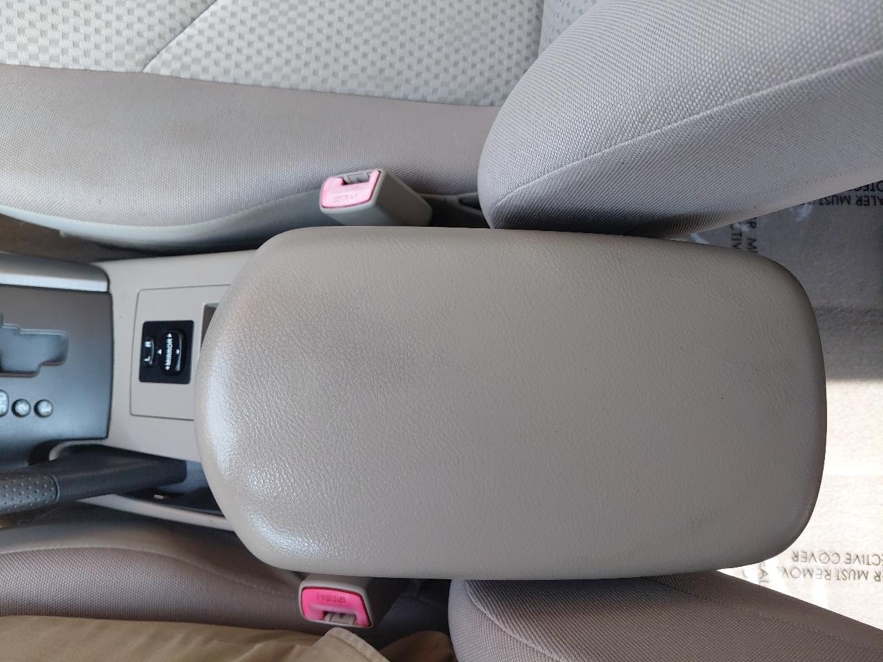 Toyota RAV4 4WD 4dr 4-cyl (Natl) 2007