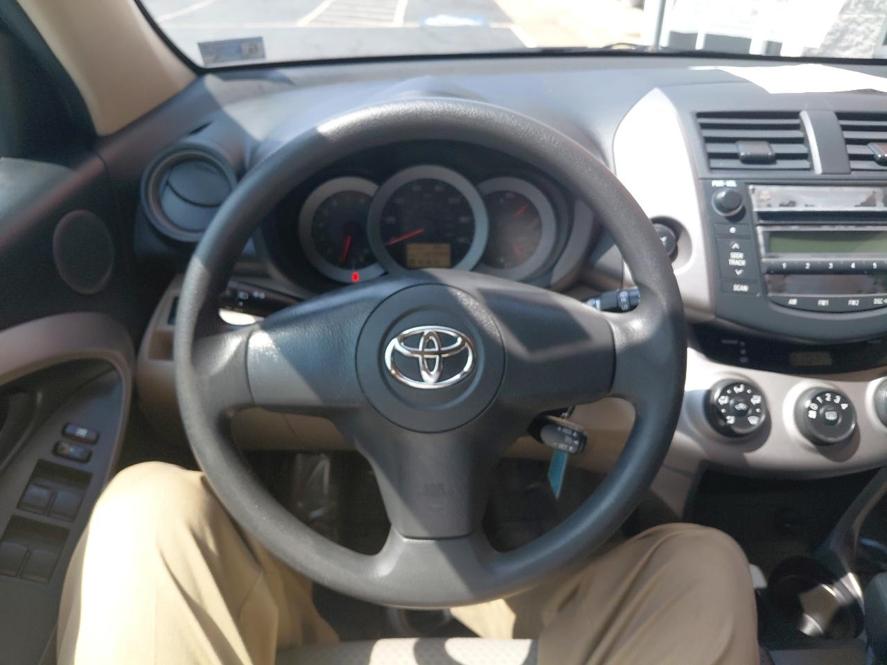 Toyota RAV4 4WD 4dr 4-cyl (Natl) 2007