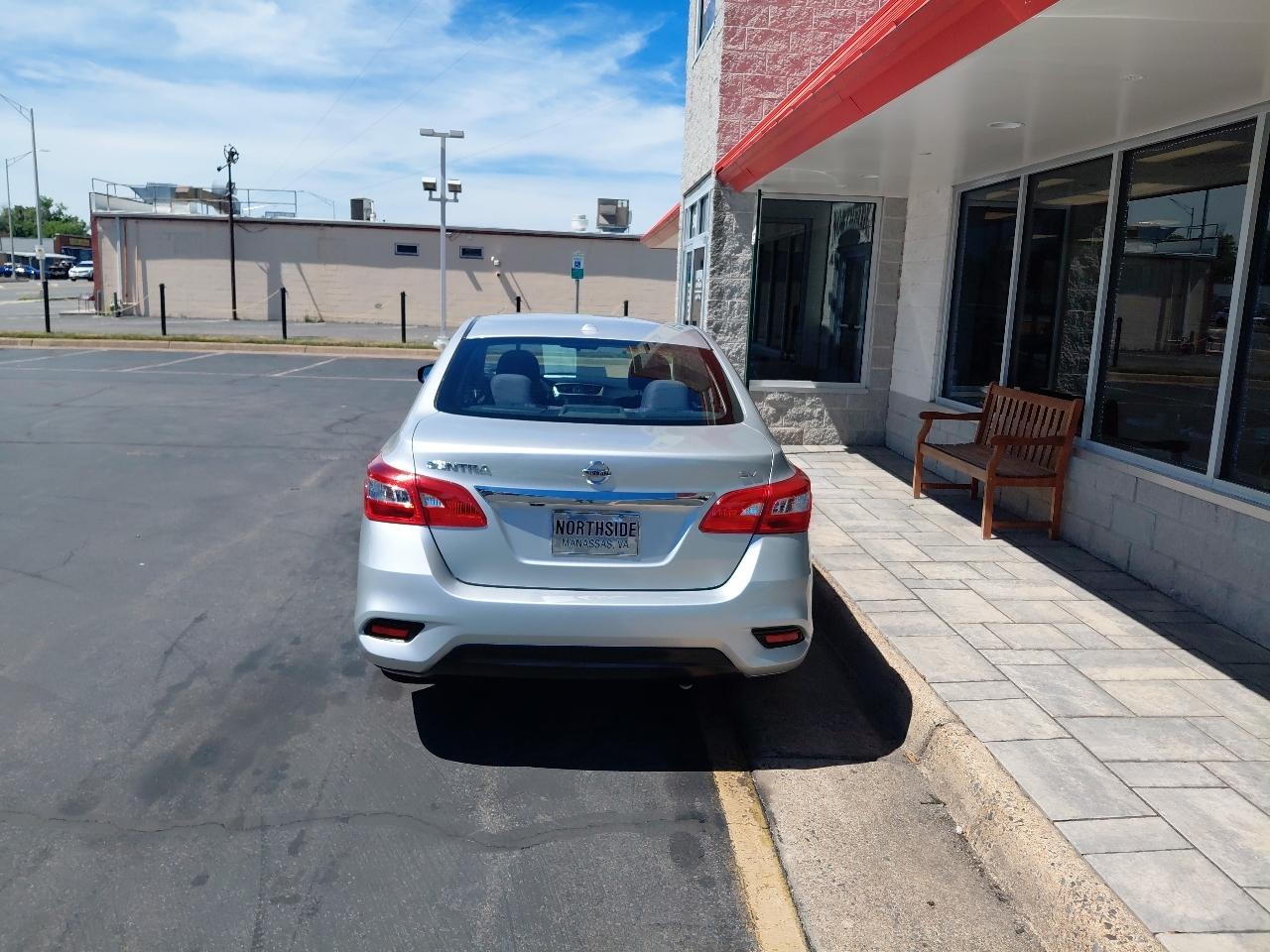 Nissan Sentra SV CVT 2017