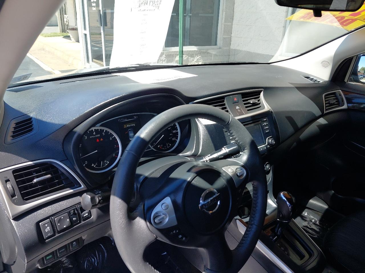 Nissan Sentra SV CVT 2017