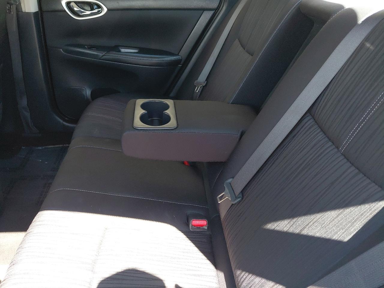 Nissan Sentra SV CVT 2017
