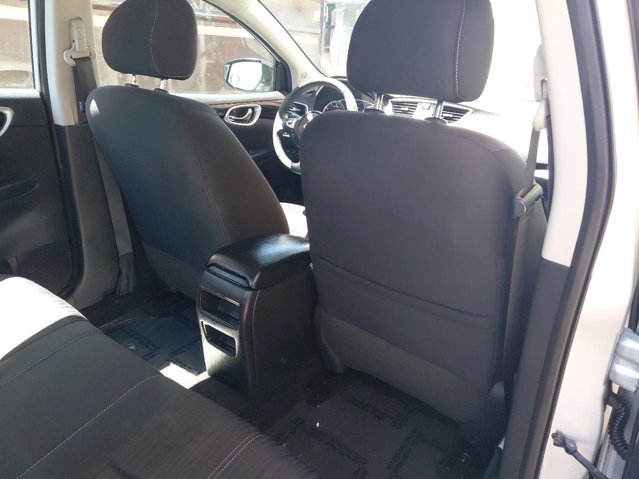 Nissan Sentra SV CVT 2017
