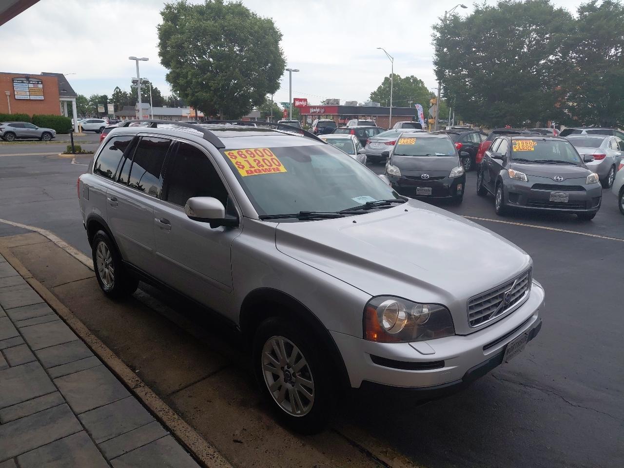 Volvo XC90 AWD 4dr I6 w/Snrf/3rd Row 2008