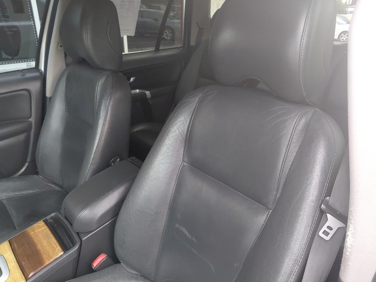 Volvo XC90 AWD 4dr I6 w/Snrf/3rd Row 2008
