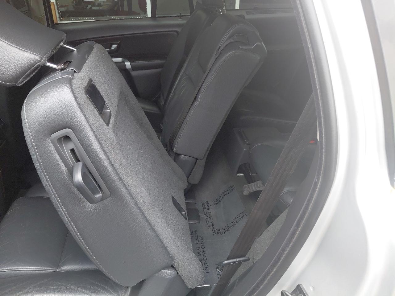 Volvo XC90 AWD 4dr I6 w/Snrf/3rd Row 2008