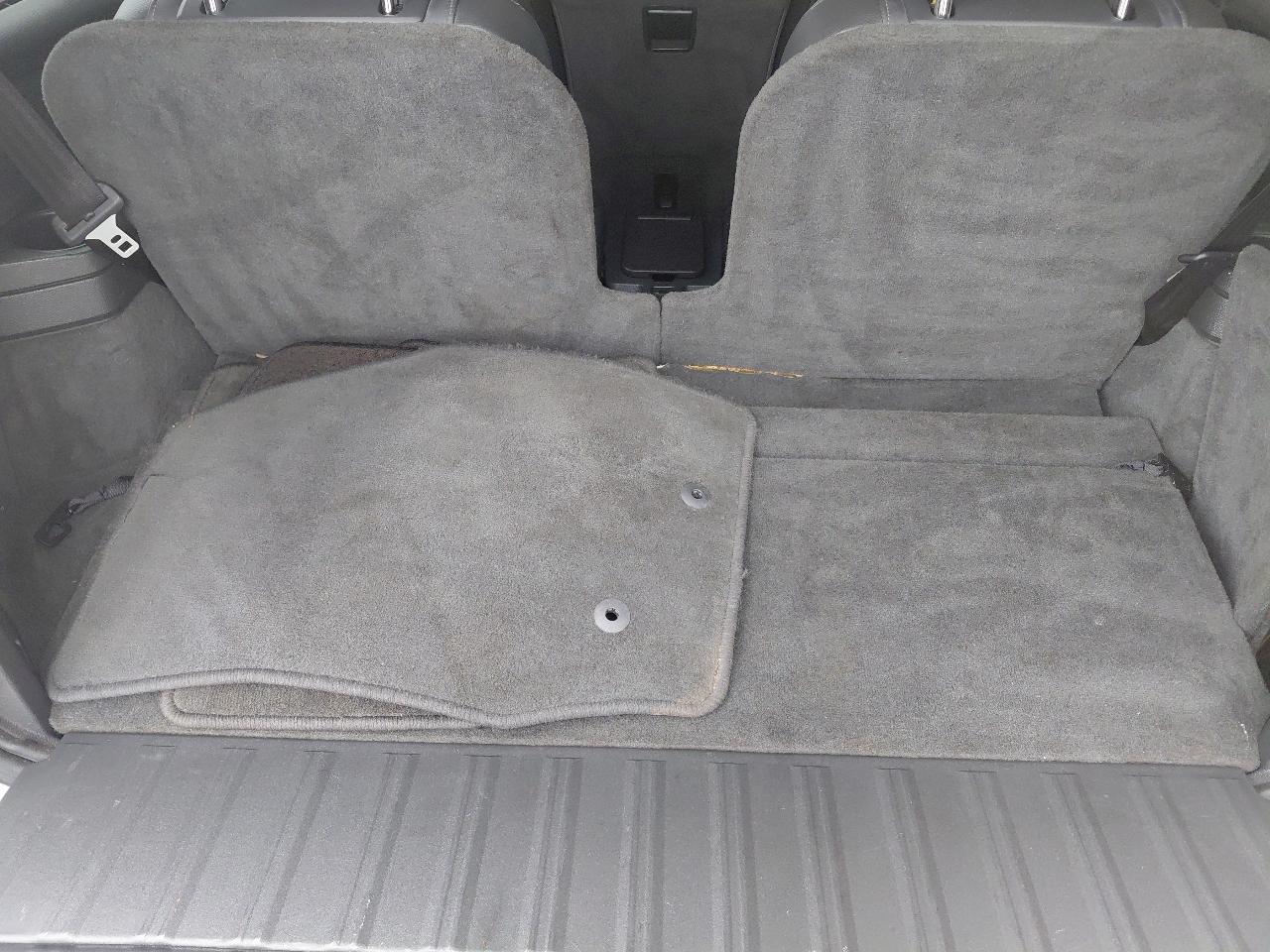 Volvo XC90 AWD 4dr I6 w/Snrf/3rd Row 2008
