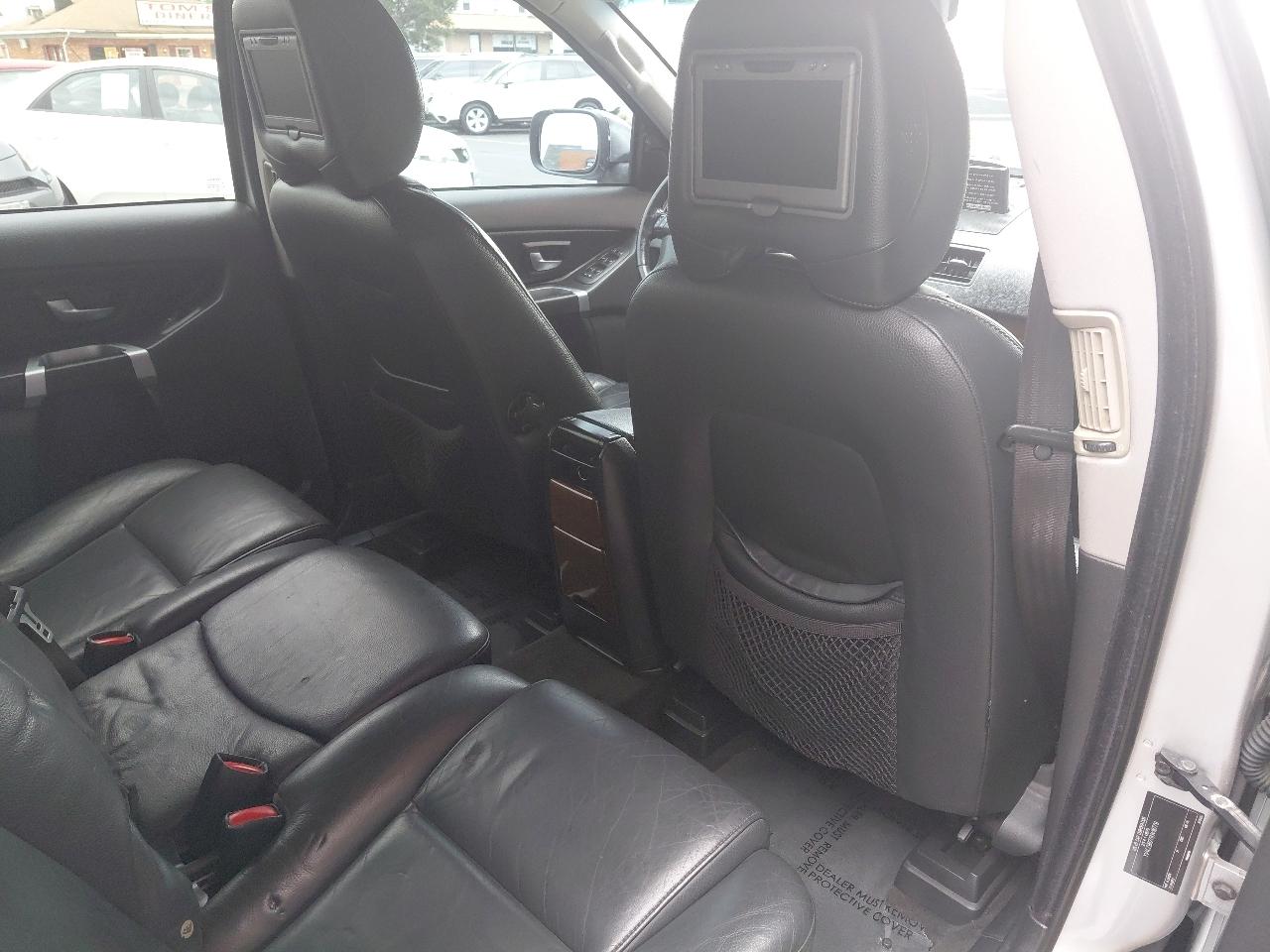 Volvo XC90 AWD 4dr I6 w/Snrf/3rd Row 2008