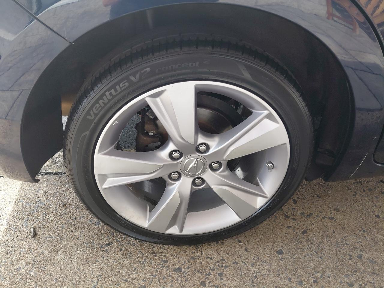 Acura ILX 4dr Sdn 2.0L 2014