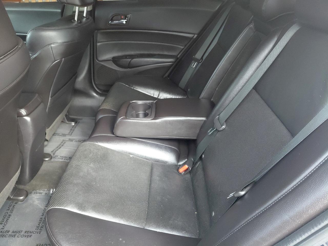 Acura ILX 4dr Sdn 2.0L 2014