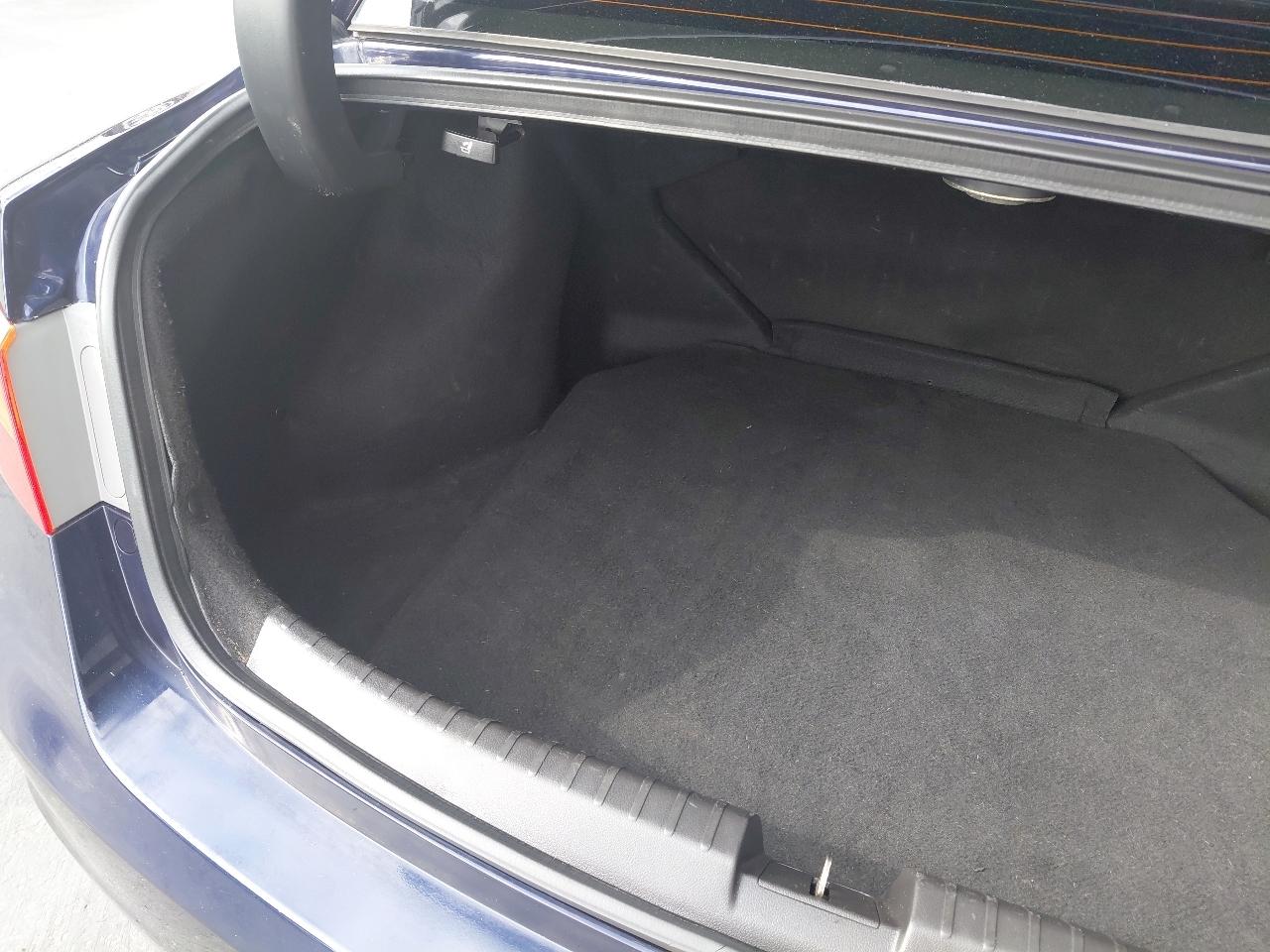 Acura ILX 4dr Sdn 2.0L 2014