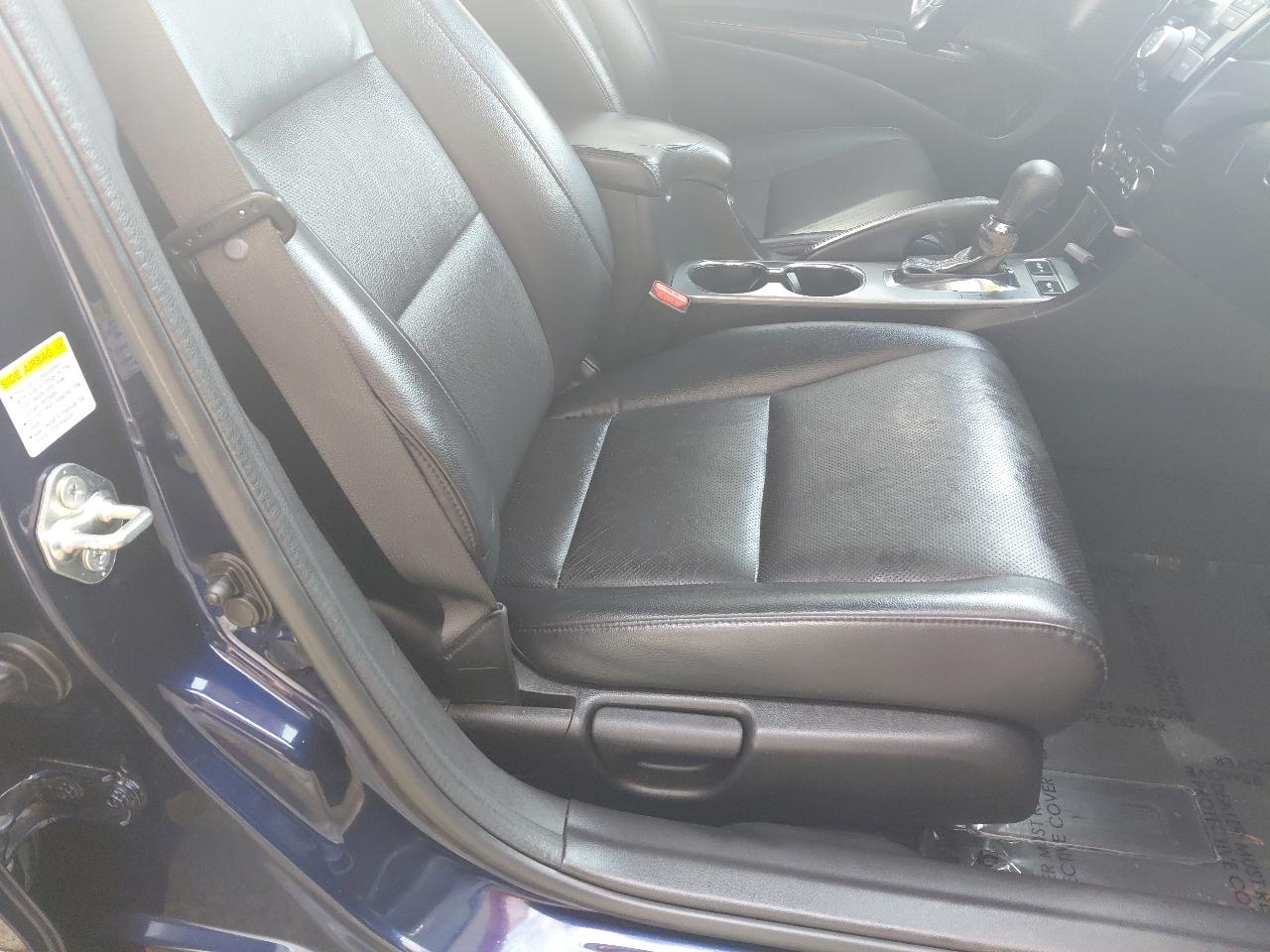 Acura ILX 4dr Sdn 2.0L 2014