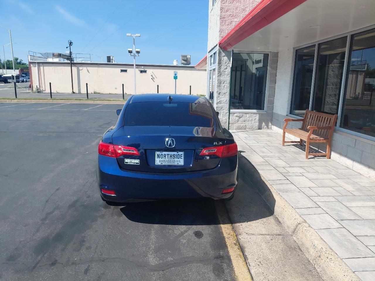 Acura ILX 4dr Sdn 2.0L 2014