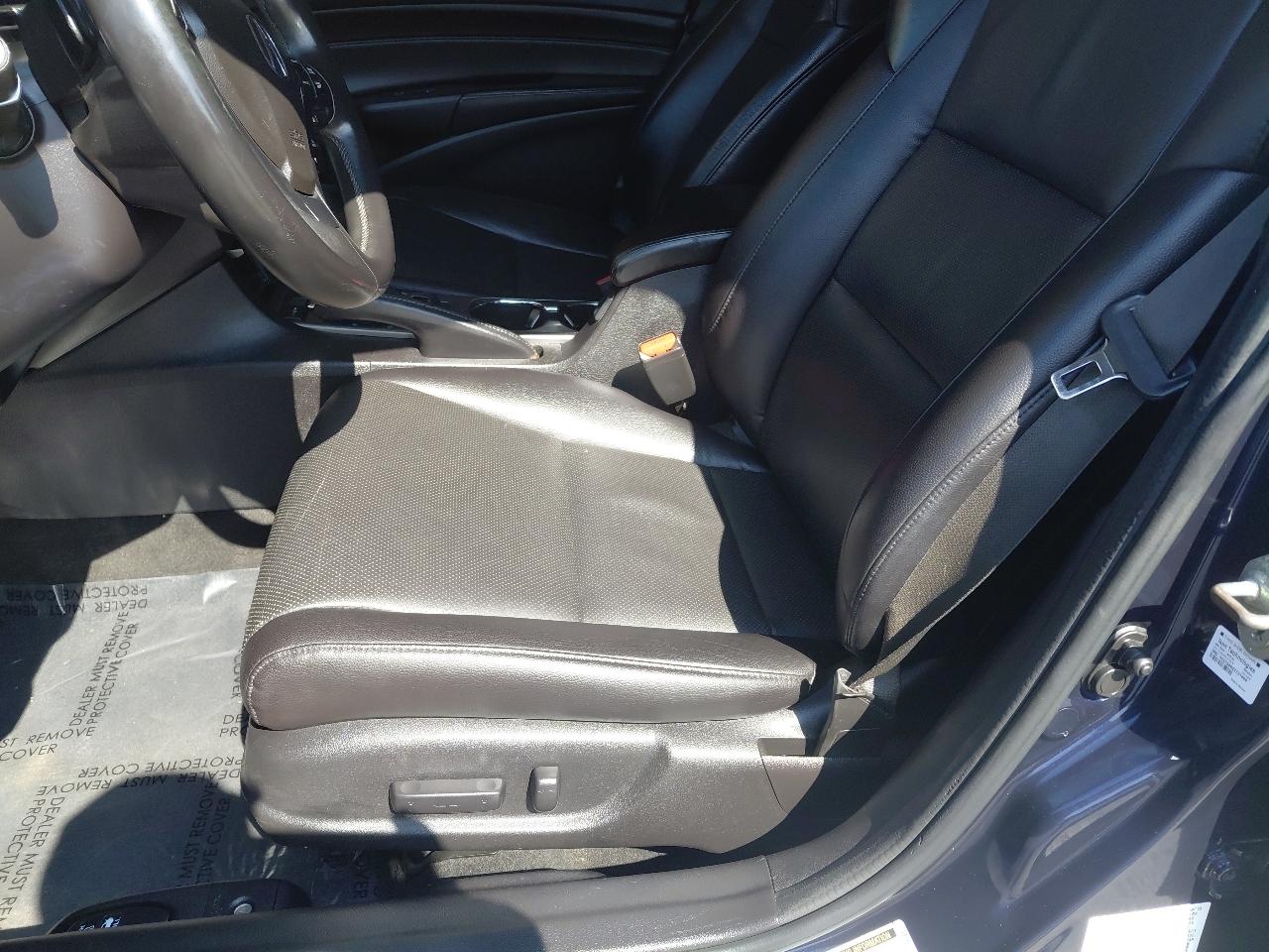 Acura ILX 4dr Sdn 2.0L 2014