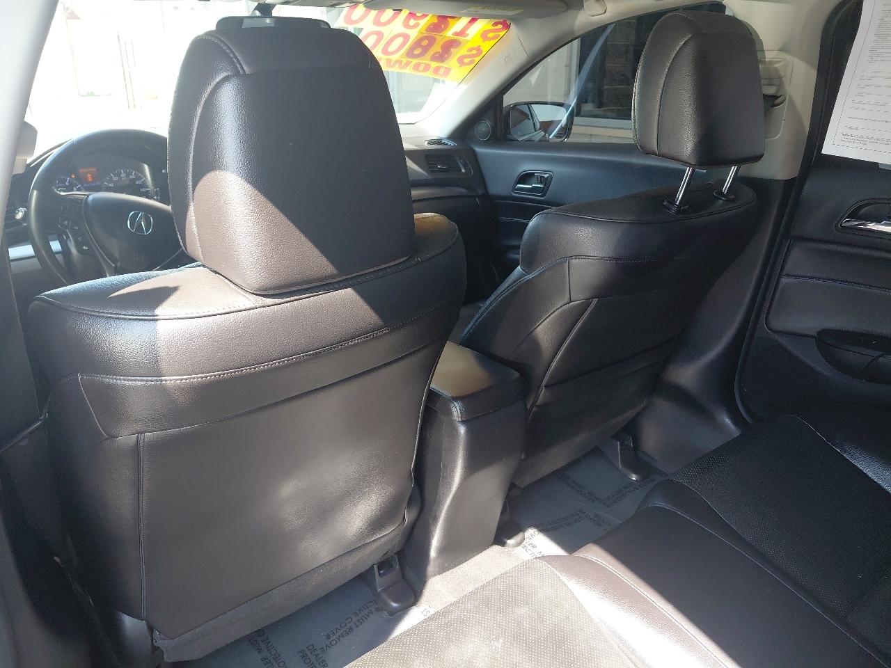 Acura ILX 4dr Sdn 2.0L 2014