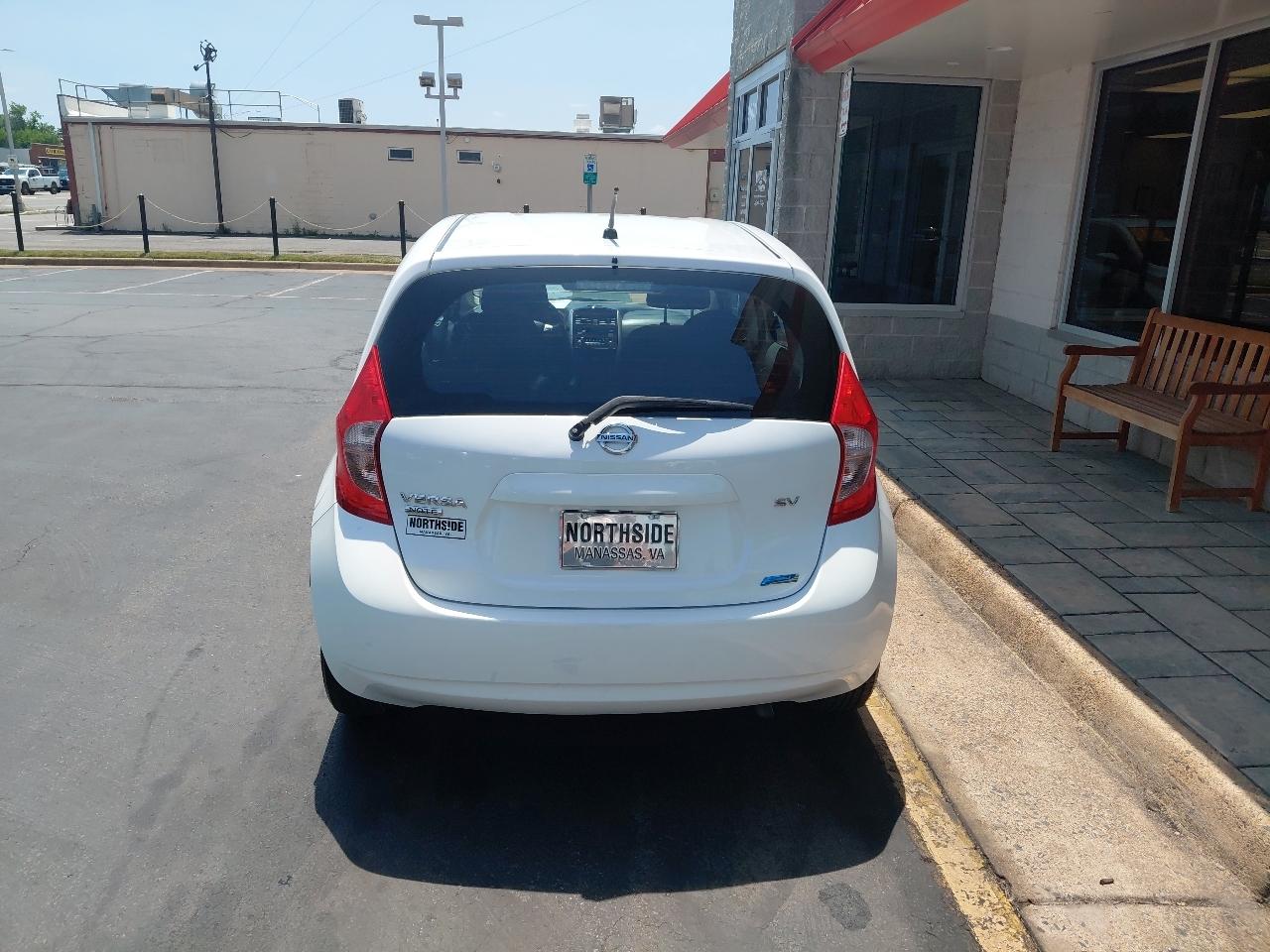Nissan Versa Note 5dr HB CVT 1.6 S Plus 2015