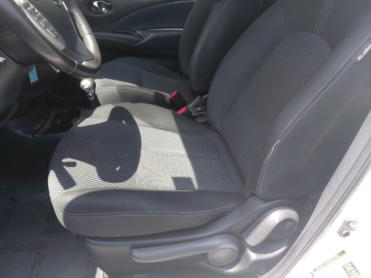 Nissan Versa Note 5dr HB CVT 1.6 S Plus 2015