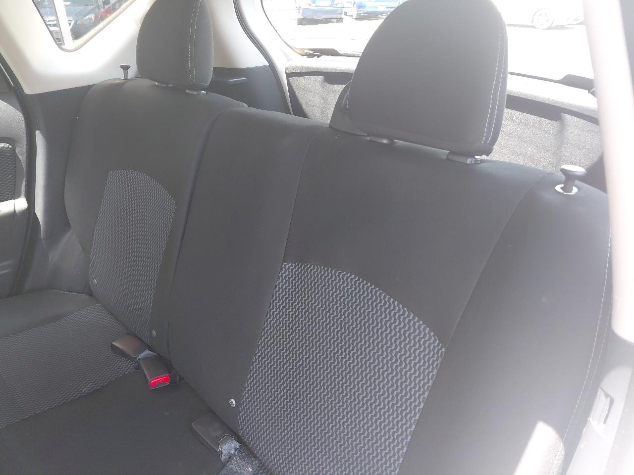 Nissan Versa Note 5dr HB CVT 1.6 S Plus 2015
