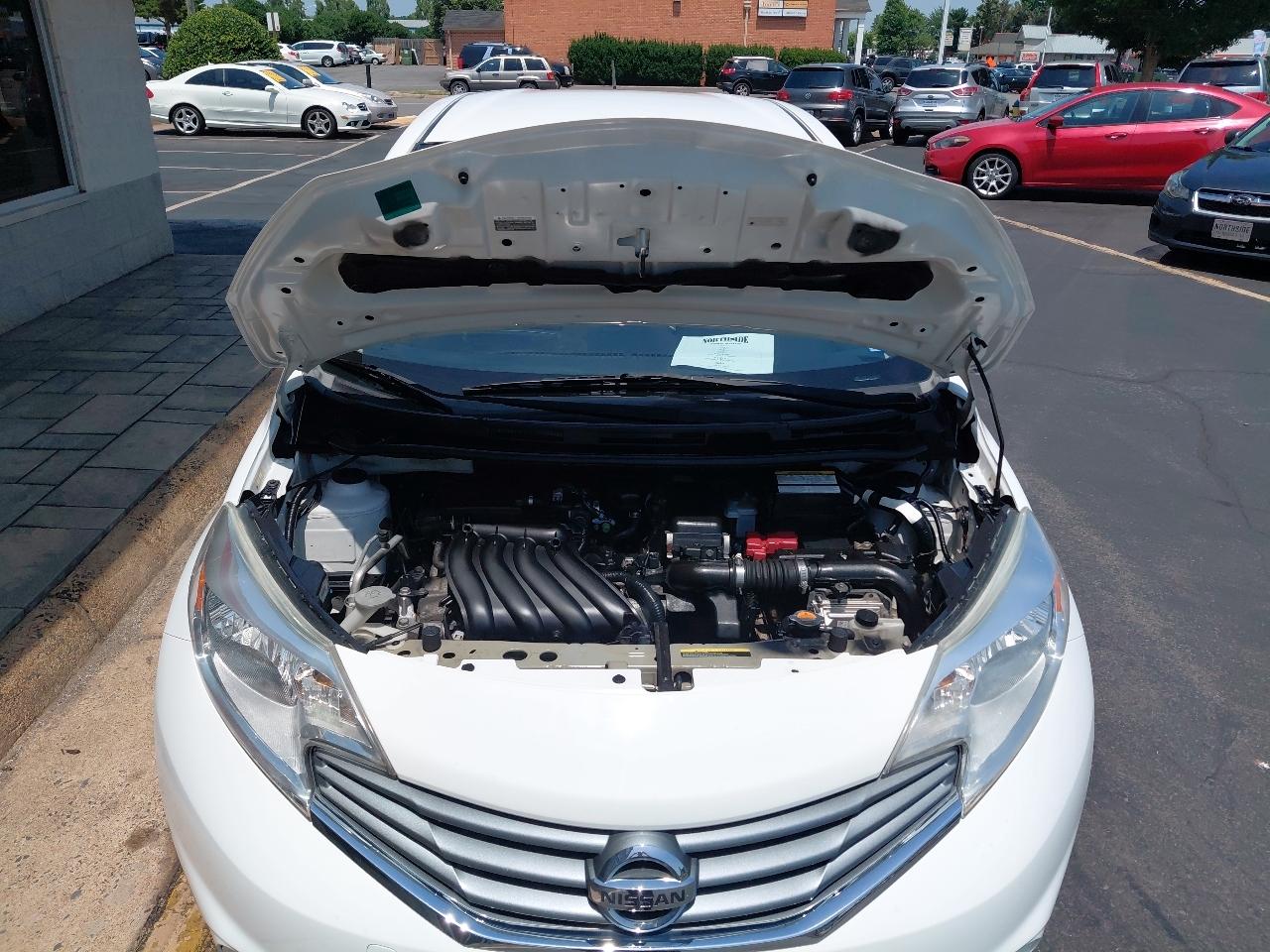 Nissan Versa Note 5dr HB CVT 1.6 S Plus 2015