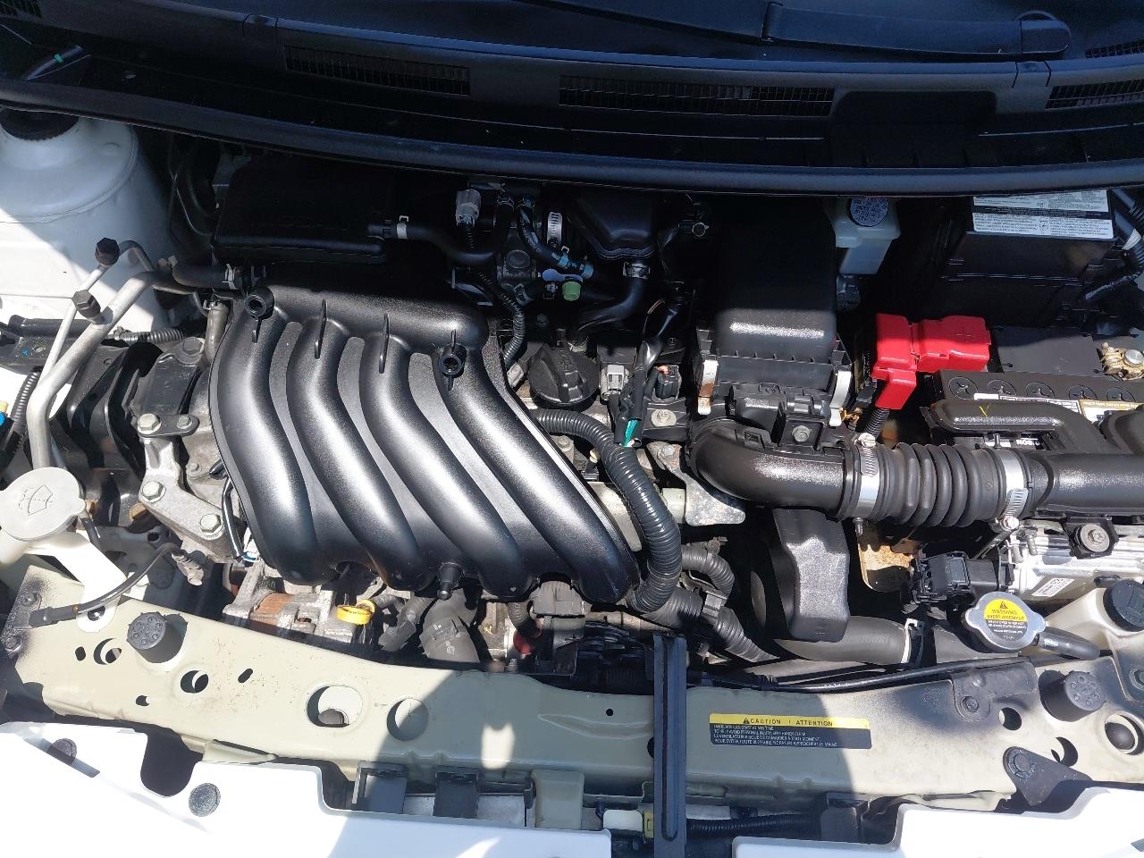 Nissan Versa Note 5dr HB CVT 1.6 S Plus 2015